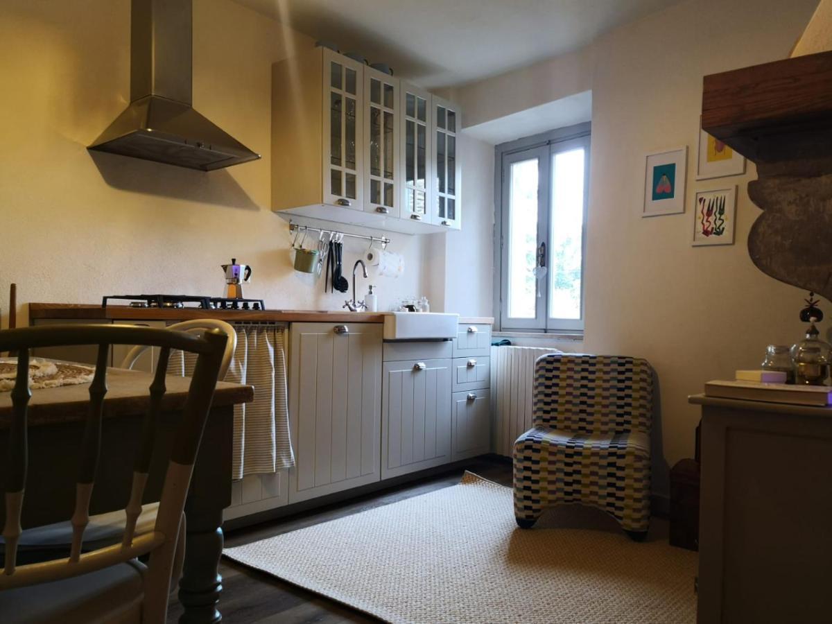 Il Borgo Villa Capolona Exteriör bild